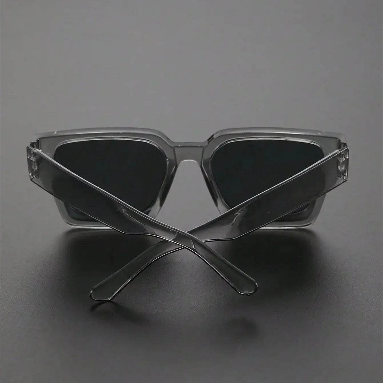 Retro Black Millionaire Shades – Luxury Designer Square Sunglasses for Men & Women 2025