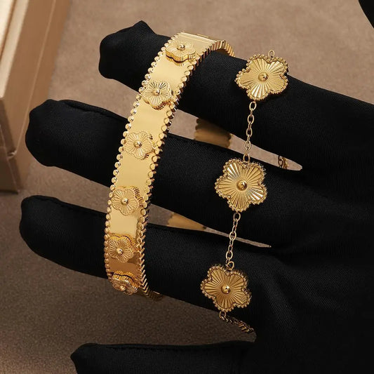 18K Gold-Plated Flower Bracelet – Plum Blossom Cuban Chain Women’s Jewelry