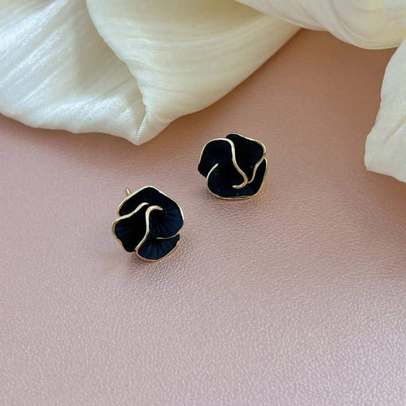 Black Enamel Flower Stud Earrings – Unique Multi-Layer Women’s Jewelry