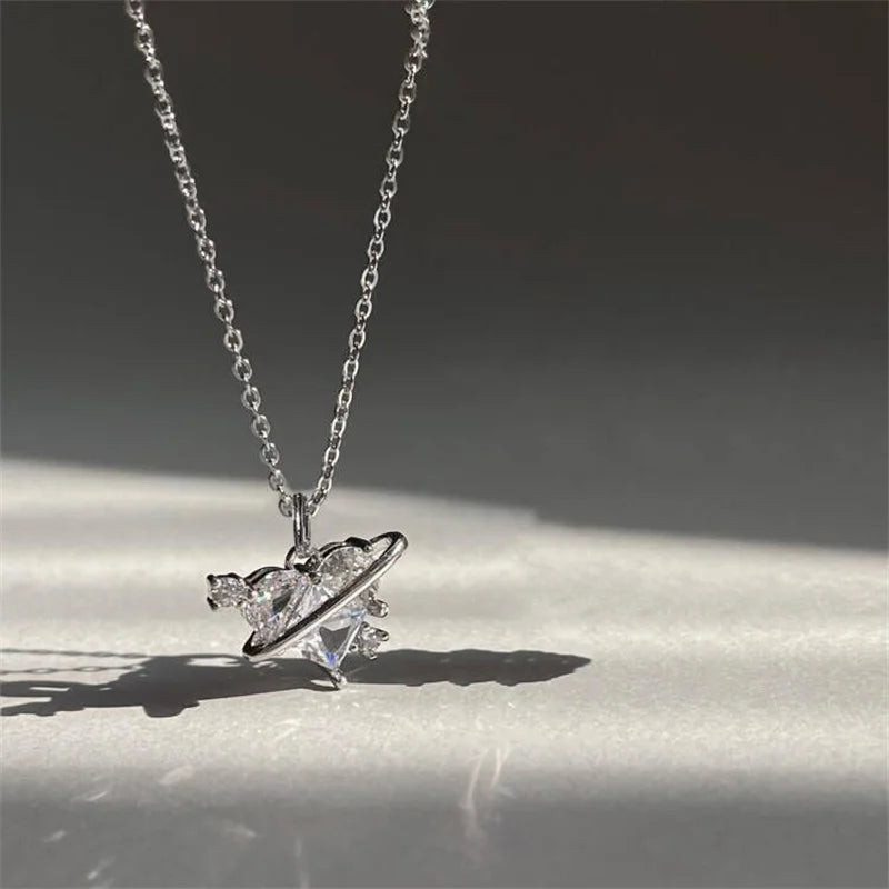 Y2K Pink Planet Heart Zircon Pendant Necklace – Aesthetic Clavicle Jewelry for Women