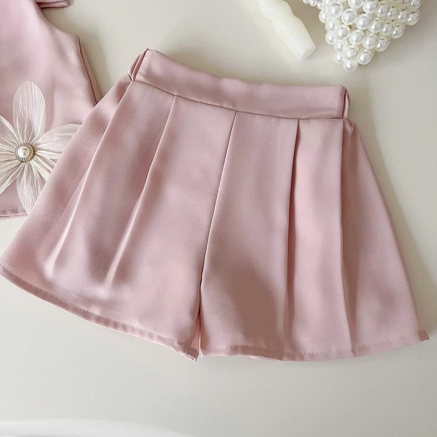 Girls’ Summer Outfit – 2-Piece Floral T-Shirt & Shorts Set