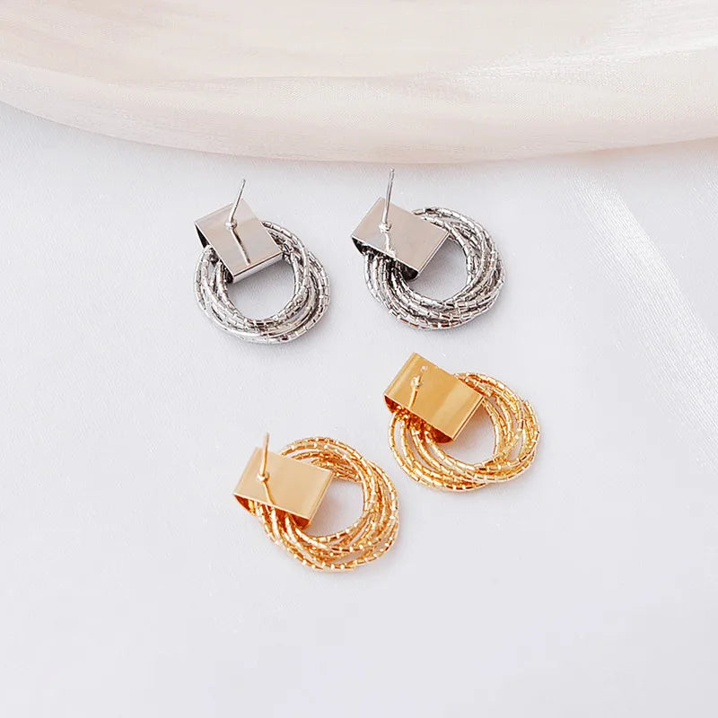 Vintage Metal Round Drop Earrings – Geometric Women’s Statement Jewelry