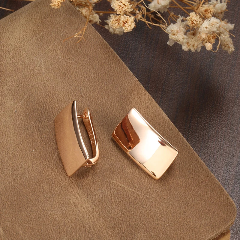 585 Rose Gold Square Dangle Earrings – Glossy Women’s Fine Jewelry