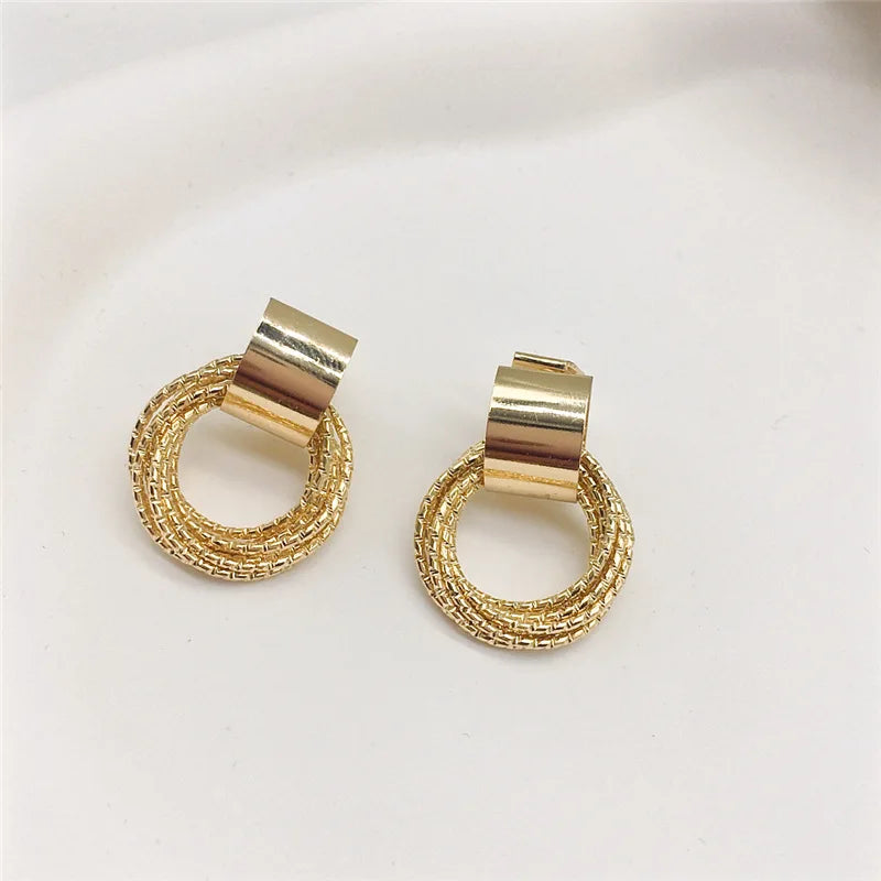 Vintage Metal Round Drop Earrings – Geometric Women’s Statement Jewelry