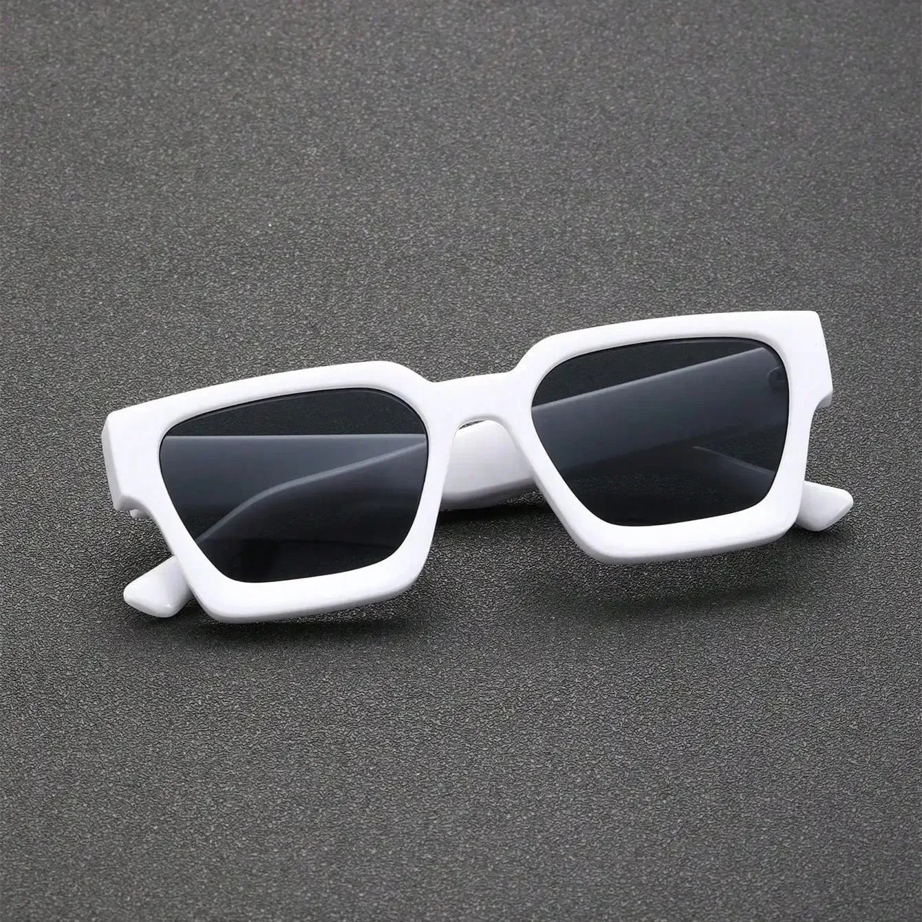 Retro Black Millionaire Shades – Luxury Designer Square Sunglasses for Men & Women 2025