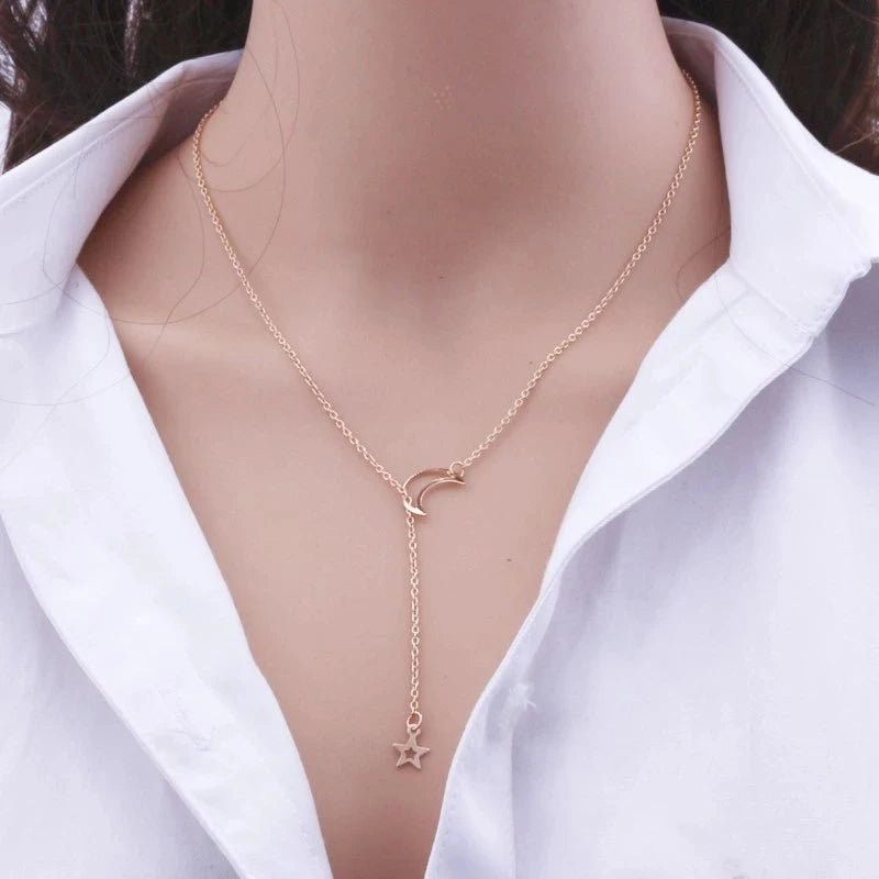 Simple Gold Moon & Star Pendant Choker – Women’s Party Charm Necklace