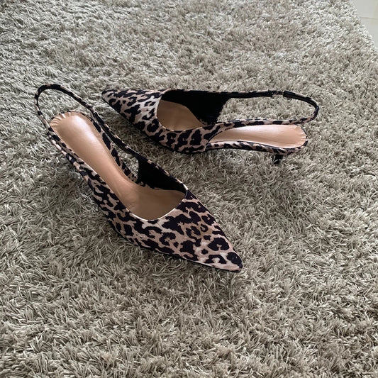 Leopard Print Pointed Toe Heels – Elegant Summer Slingback Pumps for Women