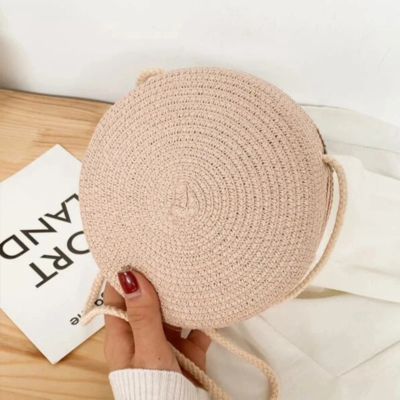 Round Straw Woven Beach Crossbody Bag – Cute Rattan Shoulder Handbag for Women