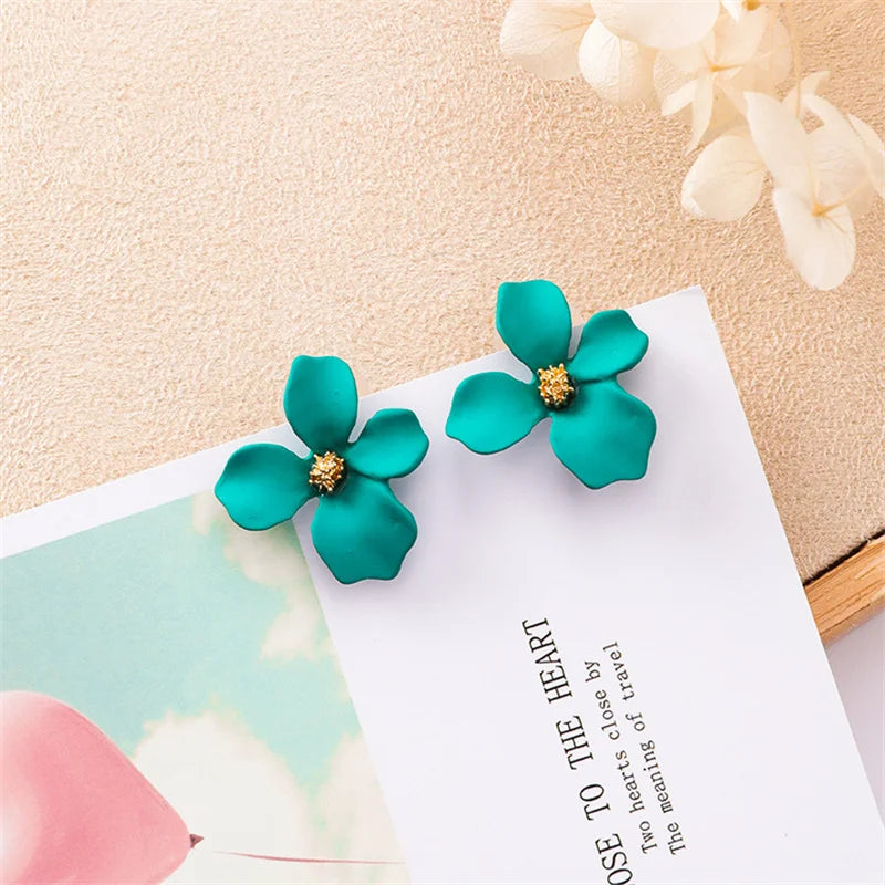 Colorful Metal Dangle Earrings – Flower & Heart Pendant Women’s Jewelry