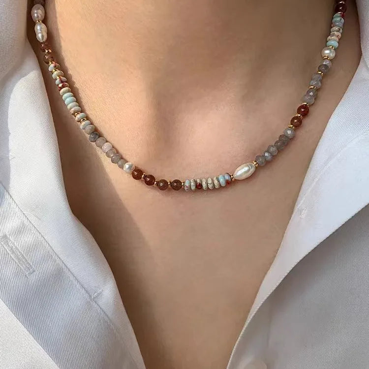 Handmade Woven Natural Stone & Pearl Pendant Necklace – Luxurious Women’s Jewelry