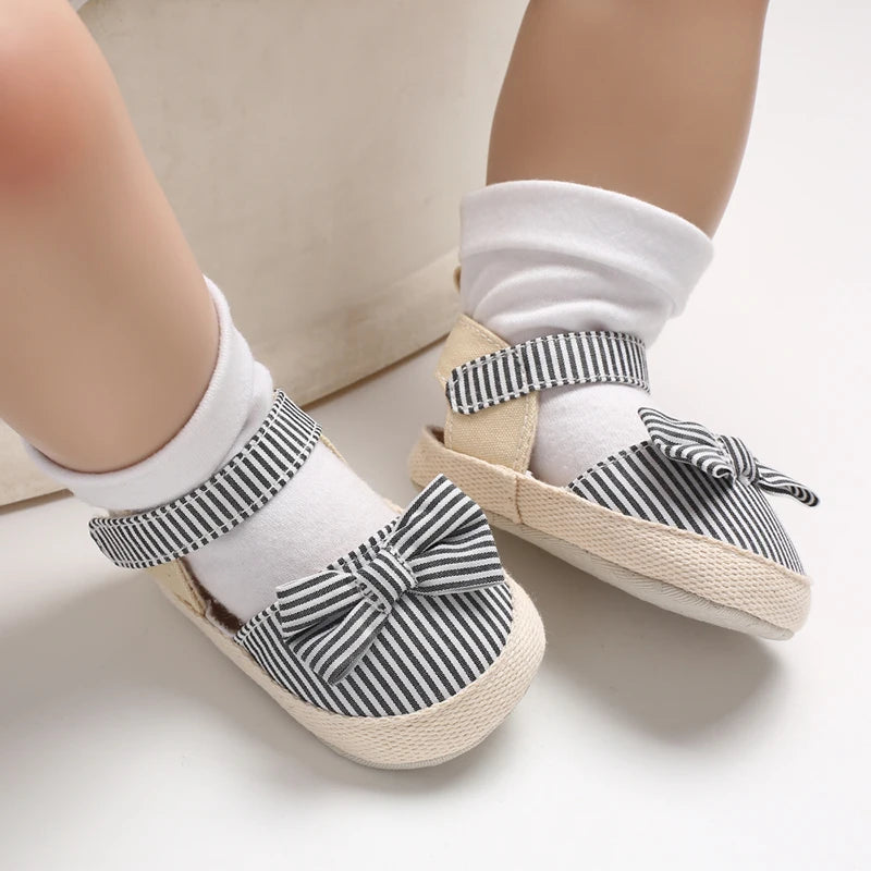 Baby Girl Summer Sandals – Soft Sole Bow Canvas Shoes