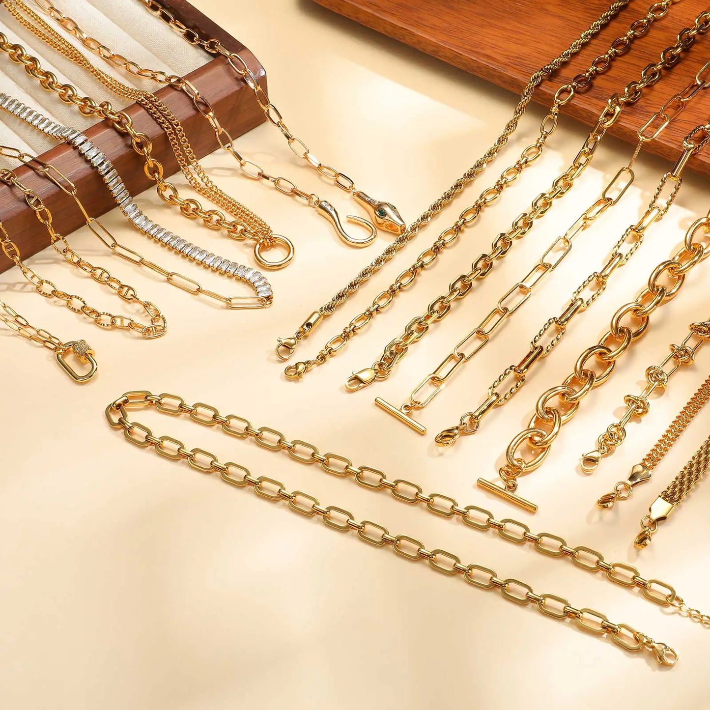 Chunky Gold Link Necklace – Thick Oval Chain Choker for Women