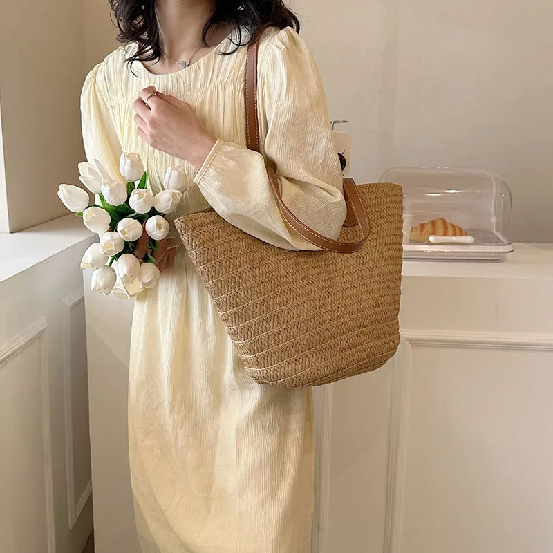 Luxury Straw Beach Tote – Large Capacity Summer Shoulder Bag for Women
