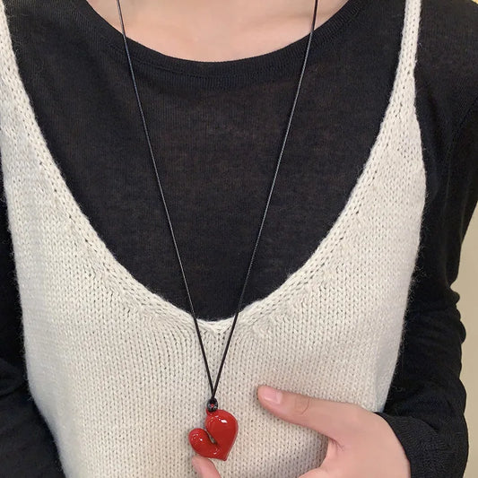 Heart Pendant Adjustable Sweater Necklace – Fashion Jewelry Accessory