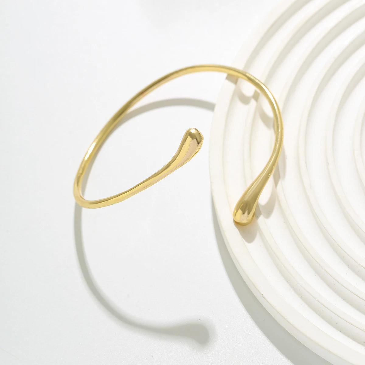 Vintage Water Drop Open Cuff Bangle – Geometric Arm Bracelet for Women 2025
