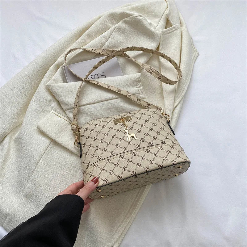 PU Leather Shoulder Bag – Small Shell Crossbody with Deer Pendant for Women