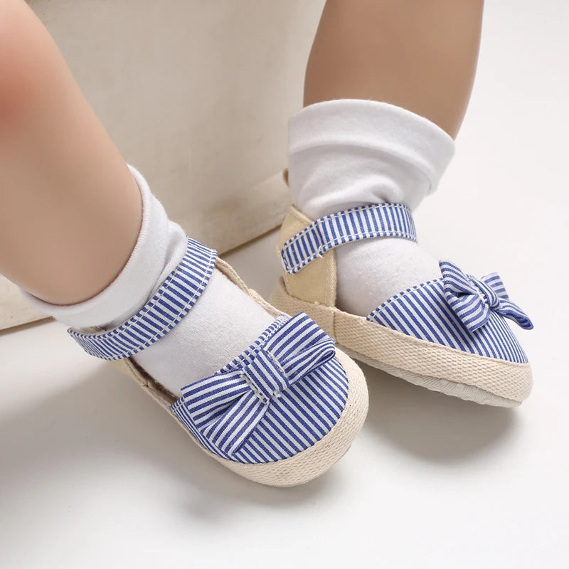 Baby Girl Summer Sandals – Soft Sole Bow Canvas Shoes