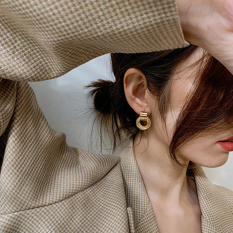 Vintage Metal Round Drop Earrings – Geometric Women’s Statement Jewelry