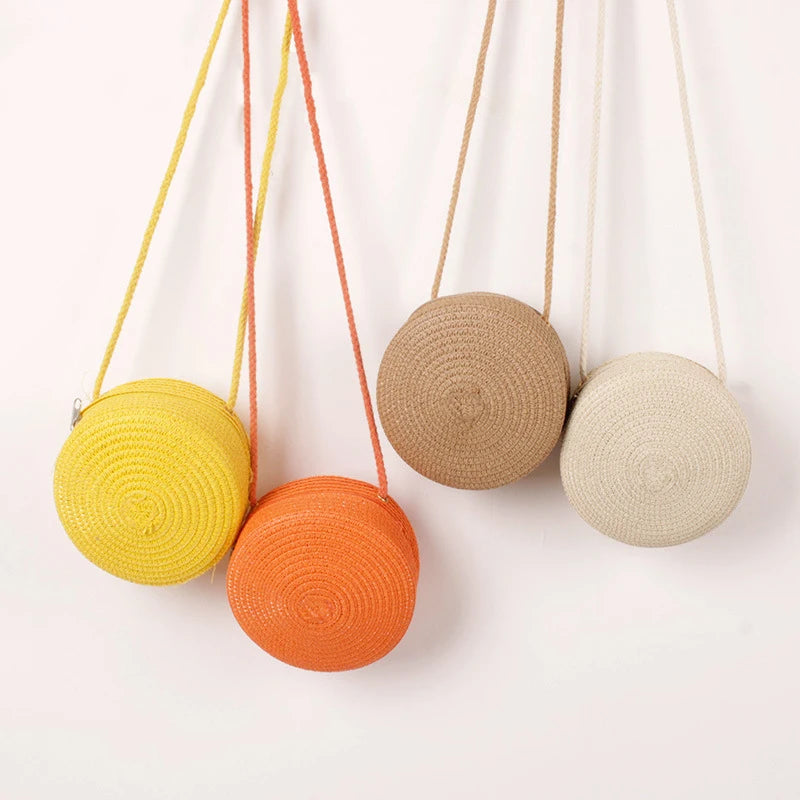 Round Straw Woven Beach Crossbody Bag – Cute Rattan Shoulder Handbag for Women